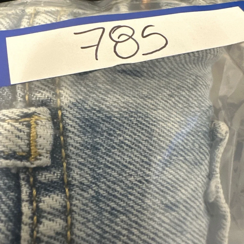 Lucky Brand 181 Relaxed Straight Jeans Mens 32x32 Light Wash Denim Blue